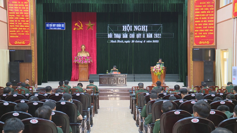 Bộ CHQS tỉnh đối thoại d&acirc;n chủ với c&aacute;n bộ, chiến sỹ