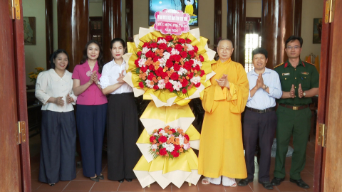 Thăm, ch&uacute;c mừng nh&acirc;n Đại lễ Phật đản năm 2026