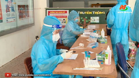 Miễn thuế nhập khẩu vật tư để sản xuất que test COVID-19