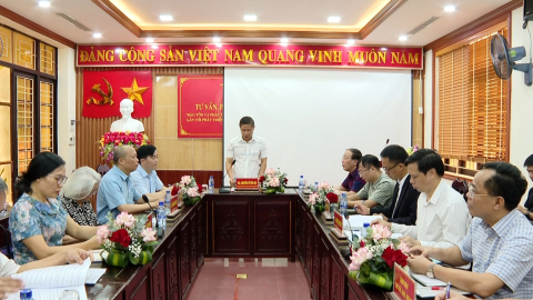 Hội thảo " Bảo tồn v&agrave; ph&aacute;t triển l&agrave;ng nghề gắn với ph&aacute;t triển du lịch "