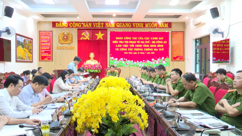 Trao đổi c&ocirc;ng t&aacute;c ph&ograve;ng, chống ma tu&yacute; tr&ecirc;n địa b&agrave;n tỉnh