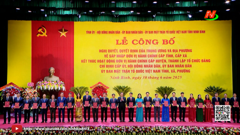 Đảng bộ tỉnh Ninh B&igrave;nh &ndash; Dấu mốc mới, niềm tin mới, kh&iacute; thế mới