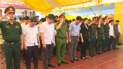 Tổ chức lấy mẫu, b&agrave;n giao mẫu h&agrave;i cốt liệt sĩ chưa x&aacute;c định được th&ocirc;ng tin tại Nghĩa trang liệt sĩ Y&ecirc;n Phương