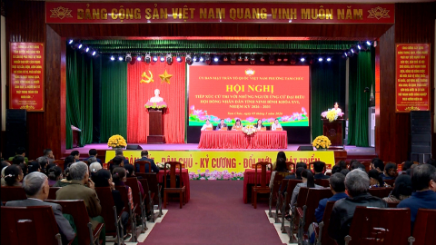 Tiếp x&uacute;c giữa cử tri với người ứng cử đại biểu HĐND tỉnh Ninh B&igrave;nh kh&oacute;a XVI tại phường Tam Ch&uacute;c