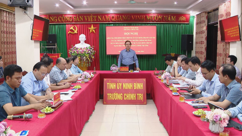 Kiểm tra tiến độ x&acirc;y dựng Trường Ch&iacute;nh trị tỉnh
