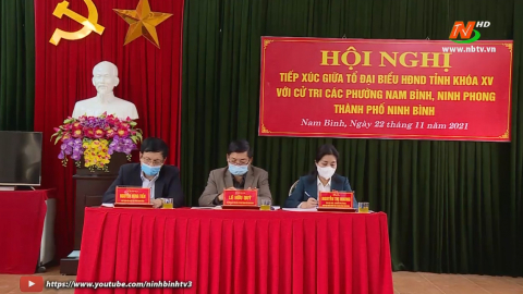 Đại biểu HĐND tỉnh tiếp x&uacute;c cử tri th&agrave;nh phố Ninh B&igrave;nh