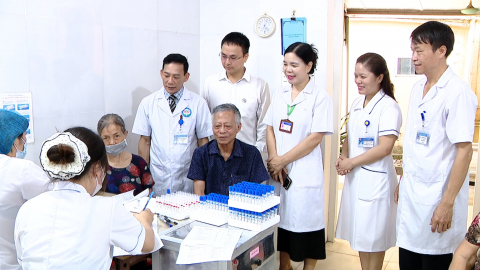Hiện thực h&oacute;a mục ti&ecirc;u 100% người d&acirc;n được kh&aacute;m sức khỏe miễn ph&iacute;