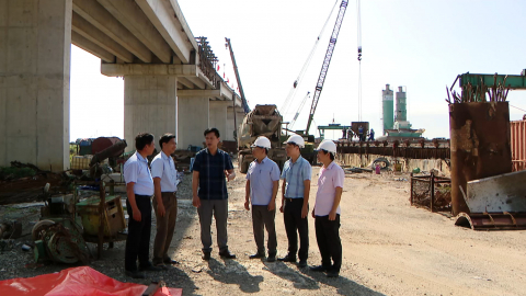 Nhịp cầu nối những bờ vui