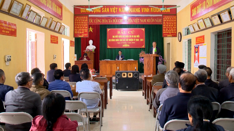 Dự sinh hoạt chi bộ tổ d&acirc;n phố v&agrave; kiểm tra c&ocirc;ng t&aacute;c chuẩn bị bầu cử