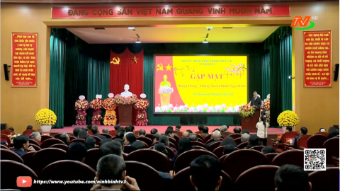 Nho Quan gặp mặt mừng Đảng, mừng xu&acirc;n
