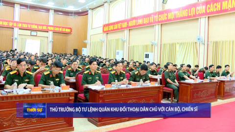 Thủ trưởng Bộ Tư lệnh Qu&acirc;n khu đối thoại d&acirc;n chủ với c&aacute;n bộ, chiến sĩ