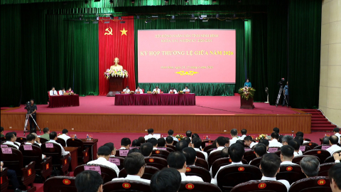 HĐND tỉnh nghe c&aacute;c b&aacute;o c&aacute;o, tờ tr&igrave;nh, dự thảo Nghị quyết