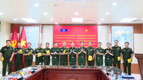 Trao đổi kinh nghiệm về c&ocirc;ng t&aacute;c d&acirc;n vận