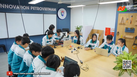 Đổi mới phương ph&aacute;p dạy học theo hướng ph&aacute;t triển năng lực học sinh