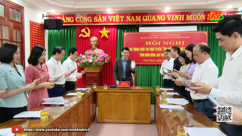Đổi mới c&ocirc;ng t&aacute;c tuy&ecirc;n truyền, triển khai, học tập Nghị quyết
