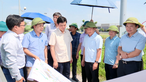 Thứ trưởng Bộ X&acirc;y dựng kiểm tra Dự &aacute;n V&agrave;nh đai 5 H&agrave; Nội qua địa b&agrave;n tỉnh Ninh B&igrave;nh