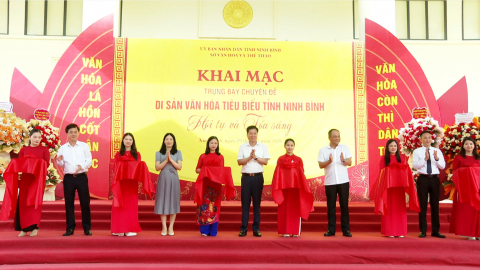 Khai mạc trưng b&agrave;y chuy&ecirc;n đề Di sản văn h&oacute;a ti&ecirc;u biểu tỉnh Ninh B&igrave;nh