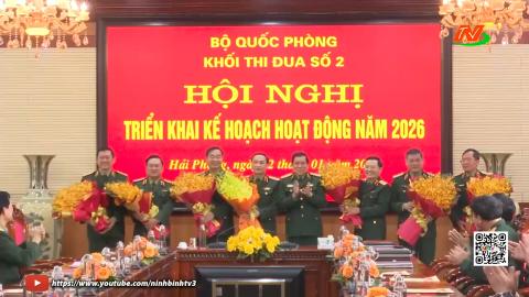 Đẩy mạnh thi đua đổi mới s&aacute;ng tạo v&agrave; chuyển đổi số