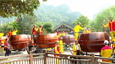  &Yacute; Y&ecirc;n - Miền qu&ecirc; giữ hồn nghề cổ