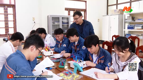Niềm tin v&agrave; h&agrave;nh động hướng về Đại hội XIV của Đảng