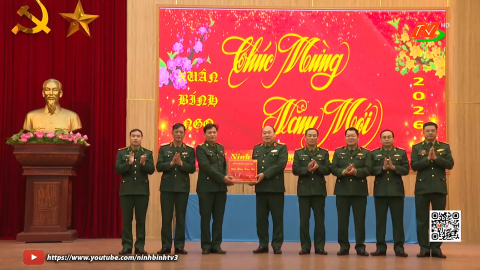 Bộ Tổng tham mưu kiểm tra c&ocirc;ng t&aacute;c sẵn s&agrave;ng chiến đấu v&agrave; ch&uacute;c Tết tại tỉnh Ninh B&igrave;nh
