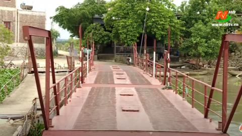 ATGT v&igrave; b&igrave;nh y&ecirc;n cuộc sống: Diện mạo mới của những c&acirc;y cầu phao ở x&atilde; Thượng H&ograve;a
