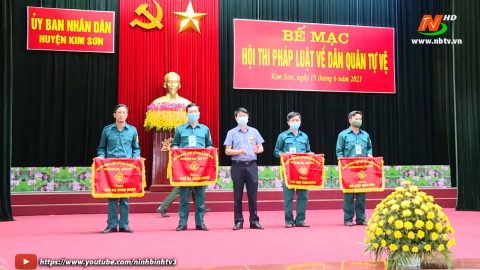 Bế mạc hội thi ph&aacute;p luật về D&acirc;n qu&acirc;n tự vệ huyện Kim Sơn