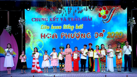 Chung kết v&agrave; trao giải Li&ecirc;n hoan tiếng h&aacute;t Hoa phượng đỏ tỉnh Ninh B&igrave;nh năm 2020