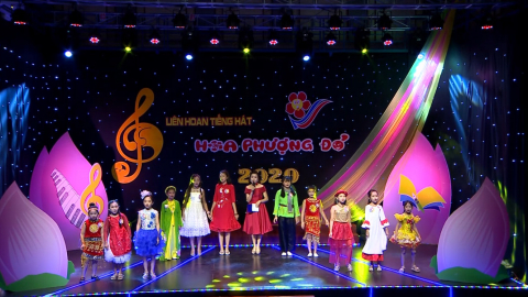 Chung khảo: Li&ecirc;n hoan tiếng h&aacute;t Hoa Phượng đỏ tỉnh Ninh B&igrave;nh năm 2020 &ndash; Buổi thứ nhất lượt 1