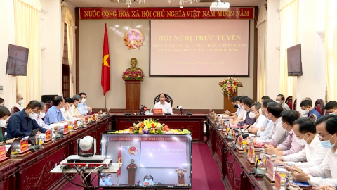Đẩy nhanh tiến độ cao tốc Bắc - Nam ph&iacute;a Đ&ocirc;ng