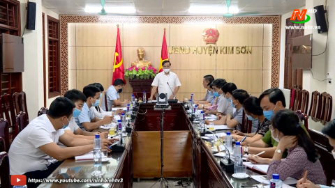 Đo&agrave;n kiểm tra số 2: Kiểm tra c&ocirc;ng t&aacute;c chuẩn bị bầu cử tại huyện Kim Sơn.