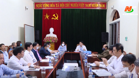 Đồng ch&iacute; B&iacute; thư Tỉnh ủy Nguyễn Thị Thanh tiếp c&ocirc;ng d&acirc;n