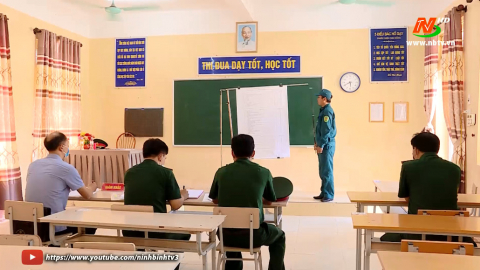 Hội thi ph&aacute;p luật về D&acirc;n qu&acirc;n tự vệ huyện Kim Sơn