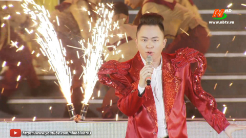Huyền Thoại Tr&agrave;ng An - Biểu diễn: T&ugrave;ng Dương