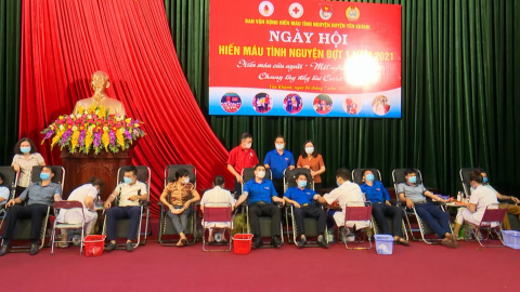 Ng&agrave;y hội hiến m&aacute;u t&igrave;nh nguyện ở Y&ecirc;n Kh&aacute;nh