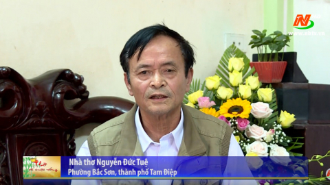 Thơ v&agrave; cuộc sống: T&acirc;m hồn thơ Đức Tuệ