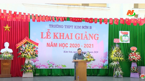Trường THPT Kim Sơn B khai giảng năm học mới