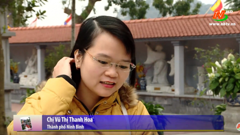 N&eacute;t đẹp đi lễ ch&ugrave;a đầu năm