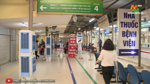 Y&ecirc;u cầu BV Bạch Mai kh&ocirc;ng tăng gi&aacute; dịch vụ kh&aacute;m, chữa bệnh